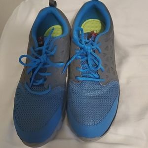 Womens Reebok safety toe size 10